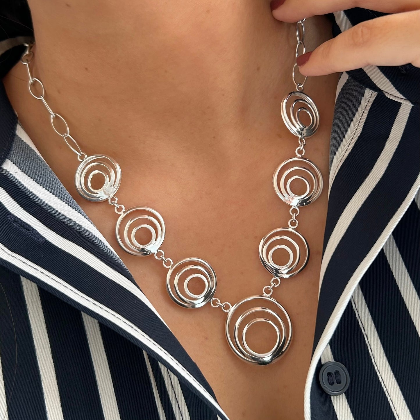 Collar y aretes Litua