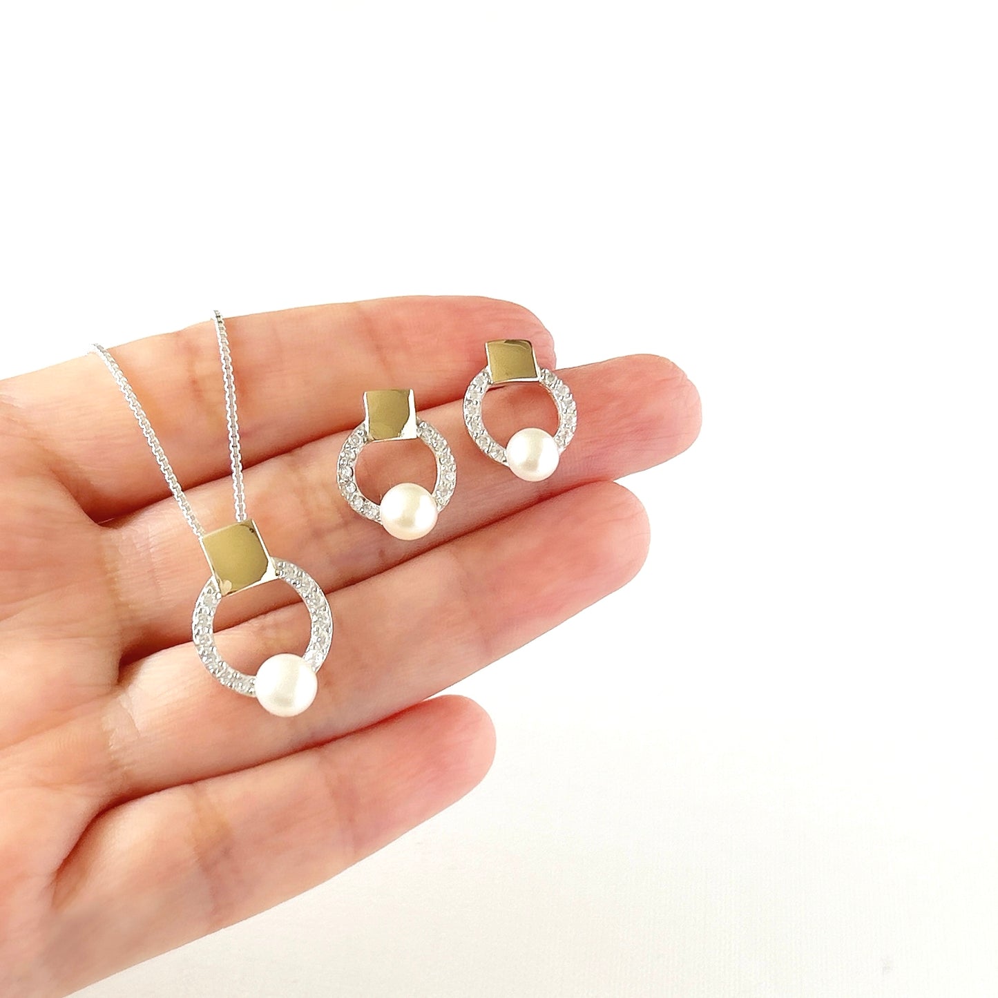 Collar y aretes Perlas de luz