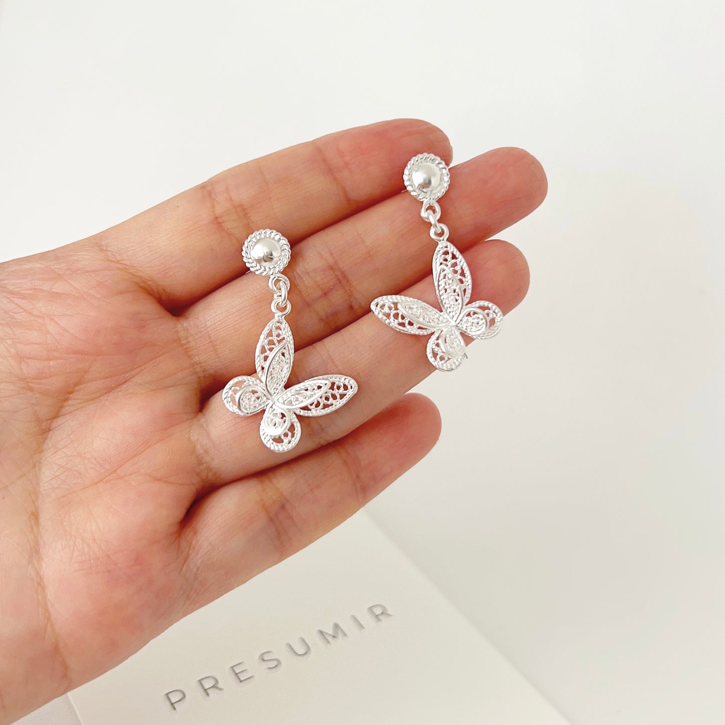 Collar y aretes Mariposa