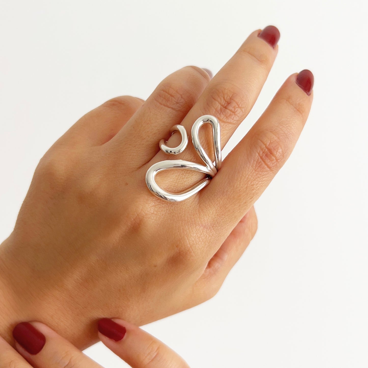 Anillo Divani