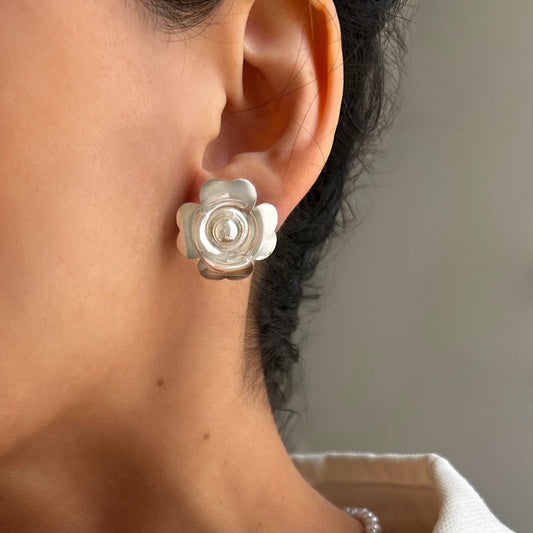 Aretes Flor de Luna