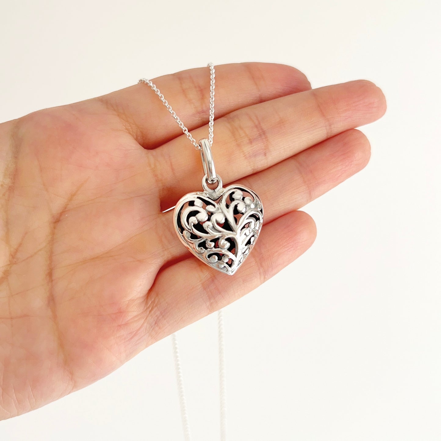Collar Romana