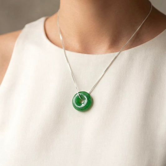 Collar Jade Hindú